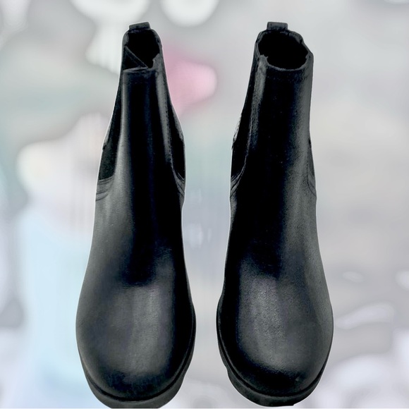 SOREL NWT WATERPROOF JOAN UPTOWN CHELSEA LUG BOOTS IN BLACK LEATHER 7.5 FIRM - Picture 7 of 10